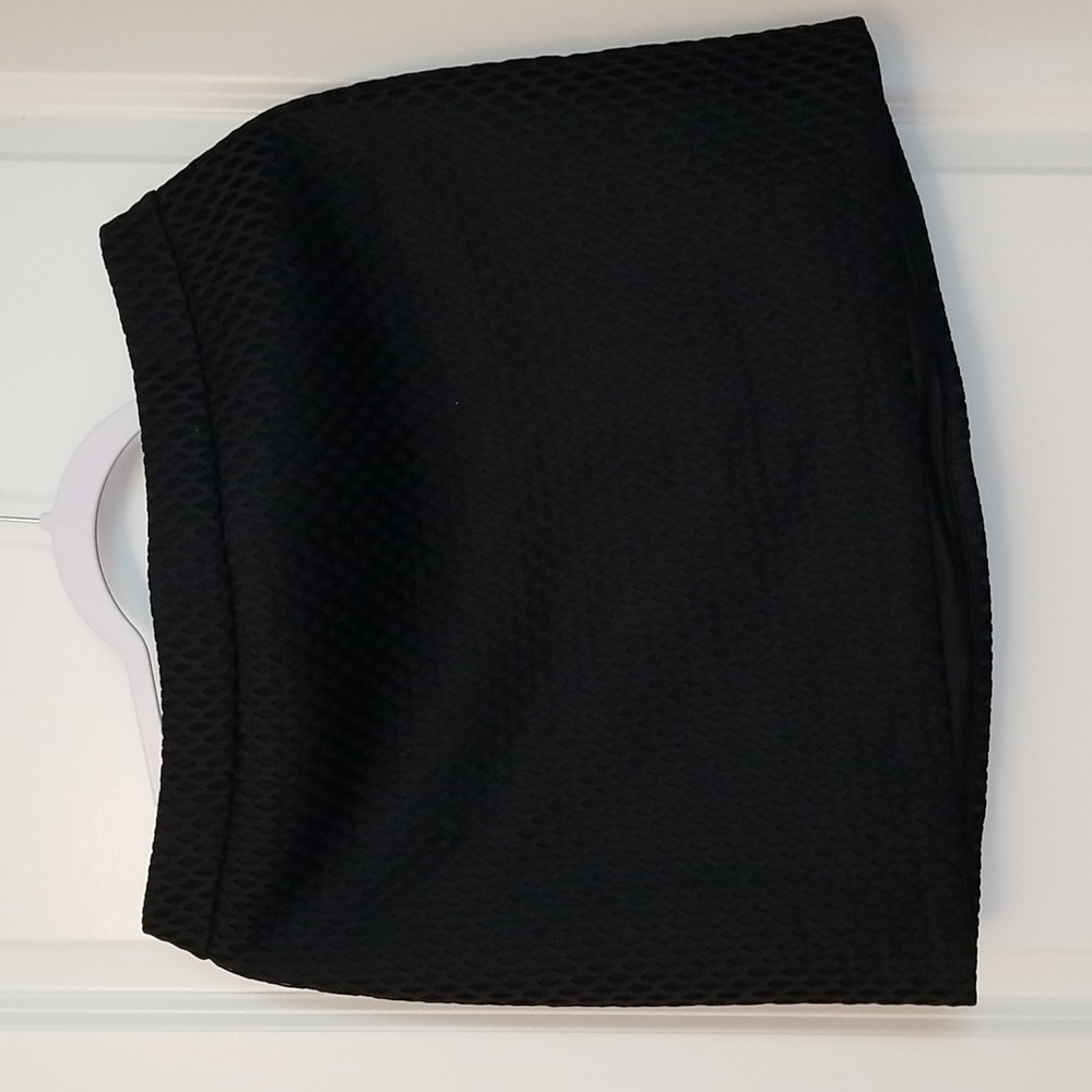 Express cropped top and matching mini skirt.